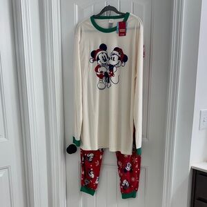 NWT Men’s Large Tall Disney Mickey & Minnie Christmas Pajama Set